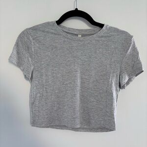 Aritzia The Group by Babaton Light Gray Crop Top